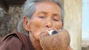 禁煙成功㉗　スモーカーズフェイスの老け顔から美しさを取り戻す方法